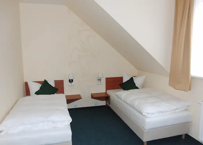 Garni Am Kirchplatz Guest house