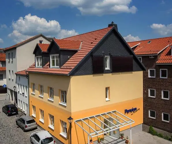 Garni Am Kirchplatz 3*